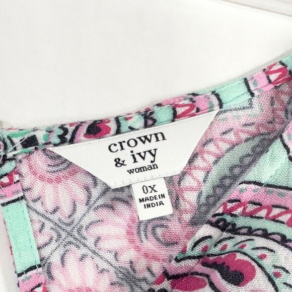 Crown Ivy Plus Size 0X Top Pink Green Peplum Hem Embroidered Bell Sleeves 1228 - Picture 8 of 9